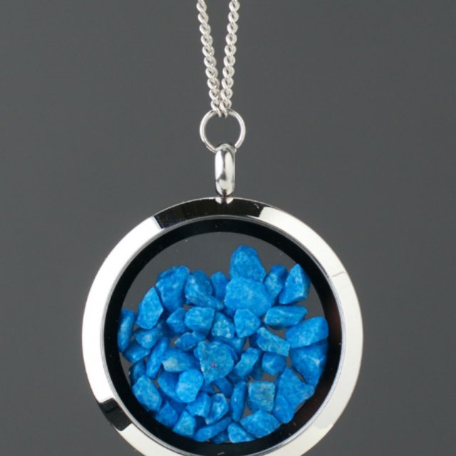 Amulet with blue stones